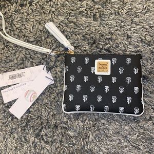 DOONEY & BOURKE SAN FRANCISCO GIANTS WALLET